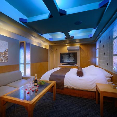 Water Hotel Mw (Adults Only) Saitama Exteriör bild