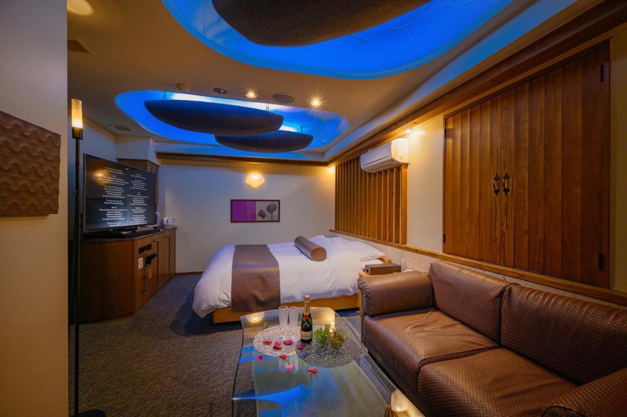 Water Hotel Mw (Adults Only) Saitama Exteriör bild